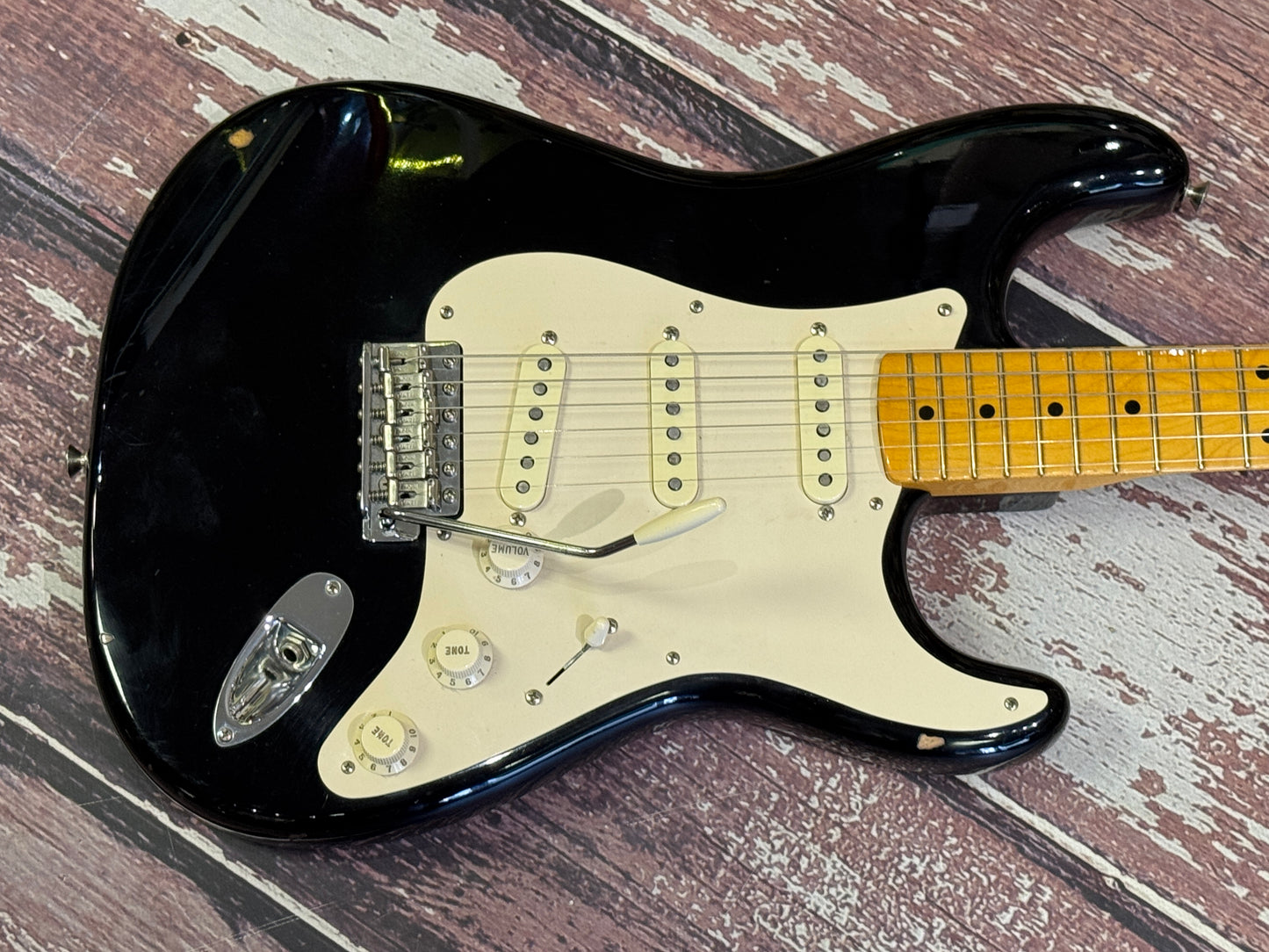 Fender USA AVRI '57 Stratocaster 2011 Relic