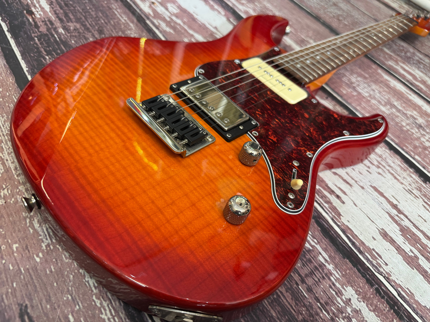 Yamaha Pacifica PAC611 HFM Cherry Burst