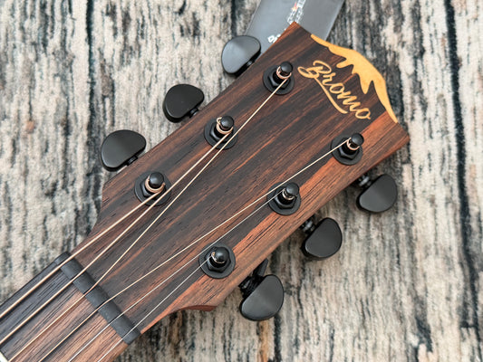 Bromo BAT2MCE Solid top Mahogany Electro Cutaway.