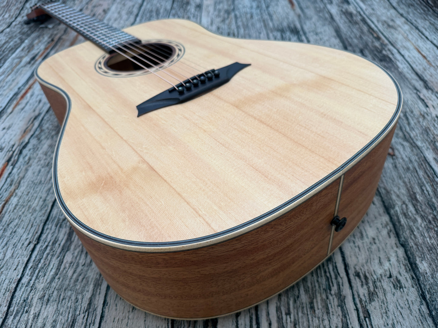 Bromo BAT1 Solid spruce top acoustic dreadnought.