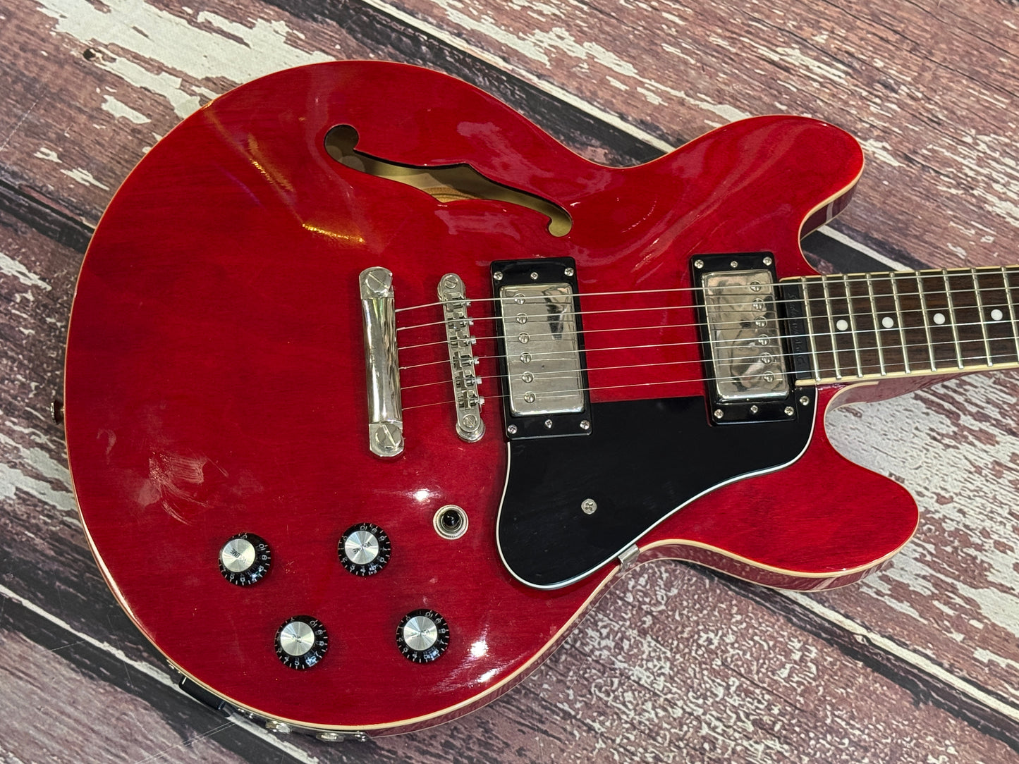 Epiphone Ultra-339 with Piezo pickup