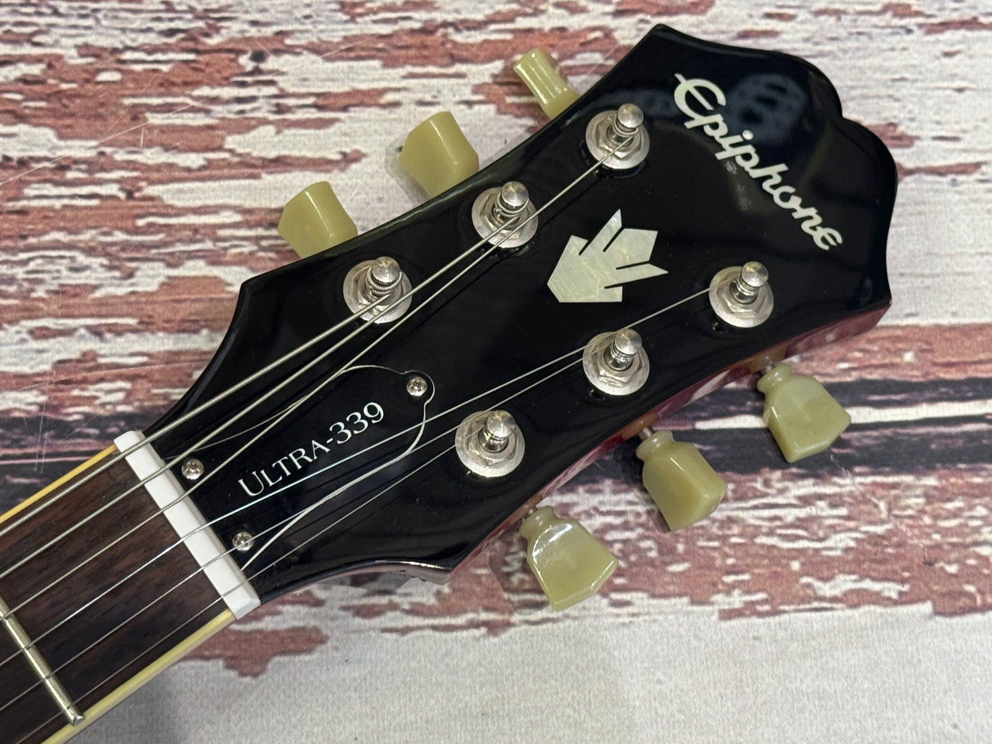 Epiphone Ultra-339 with Piezo pickup