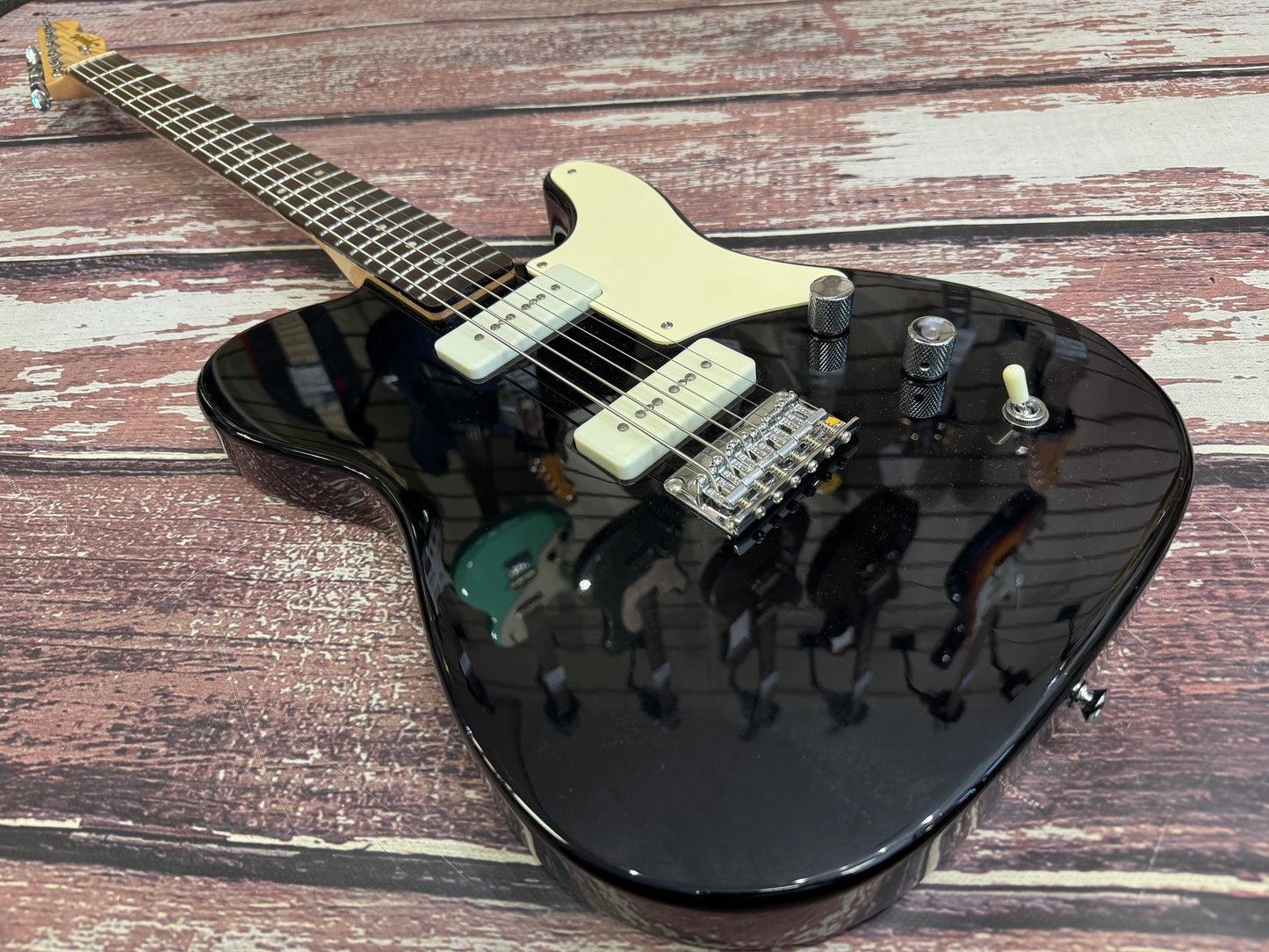 Squier Paranormal Cabronita Baritone Telecaster