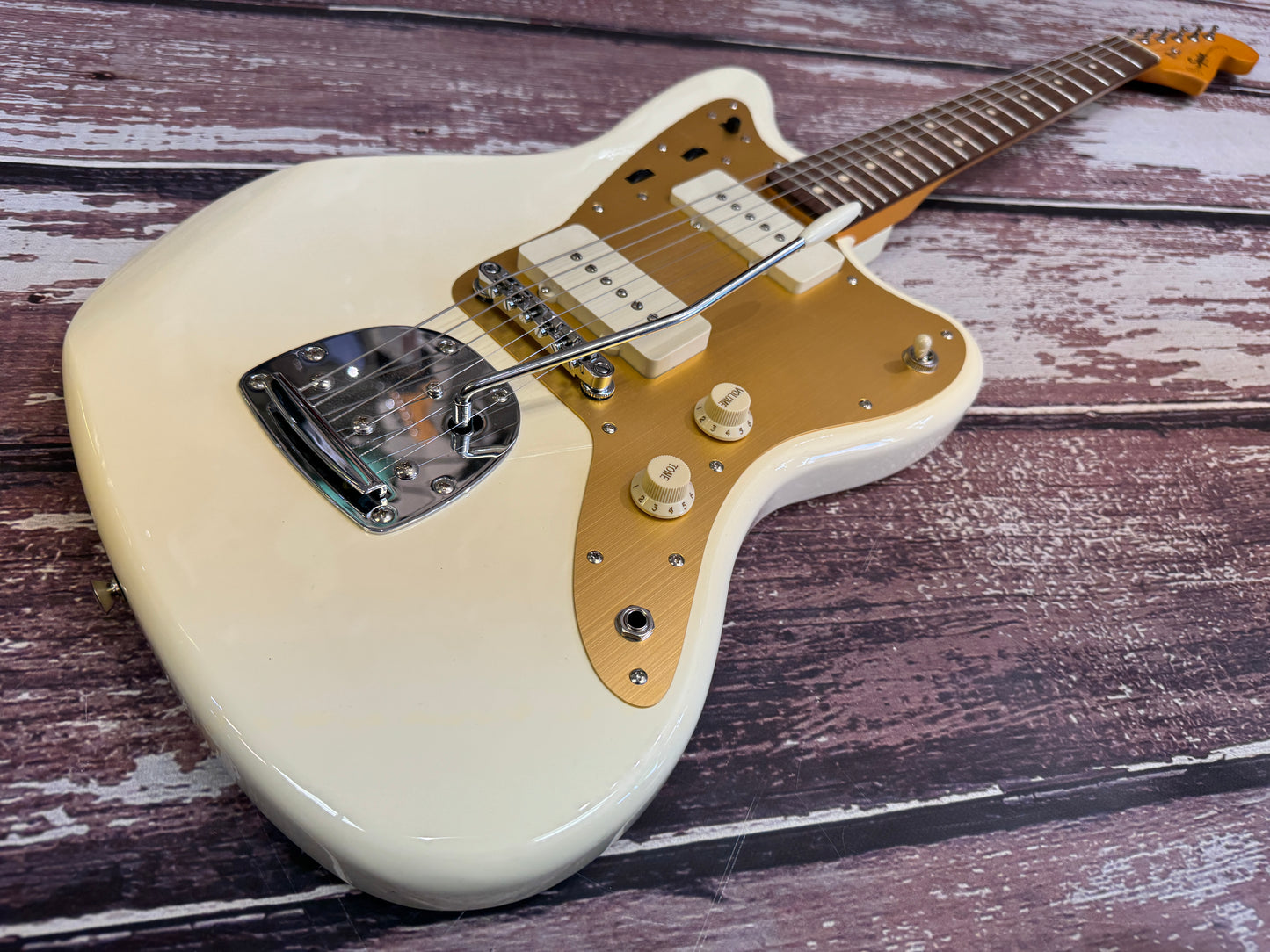 Squier J Mascis Jazzmaster 2019