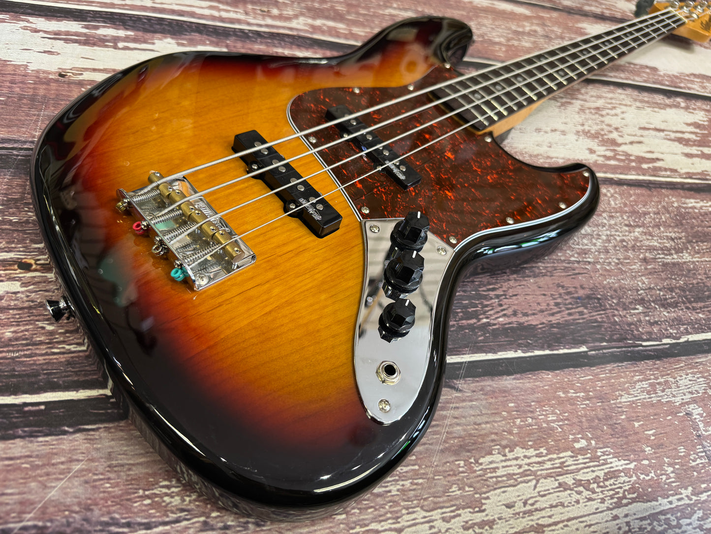 Vintage V74 Jazz Bass Sunburst