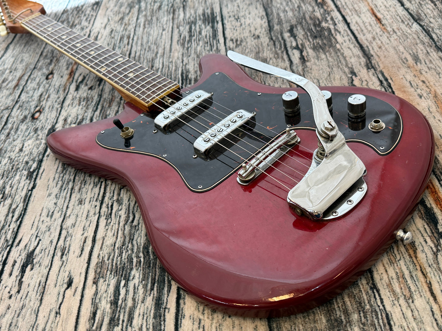 Teisco Top Twenty Woolworths 1969 guitar