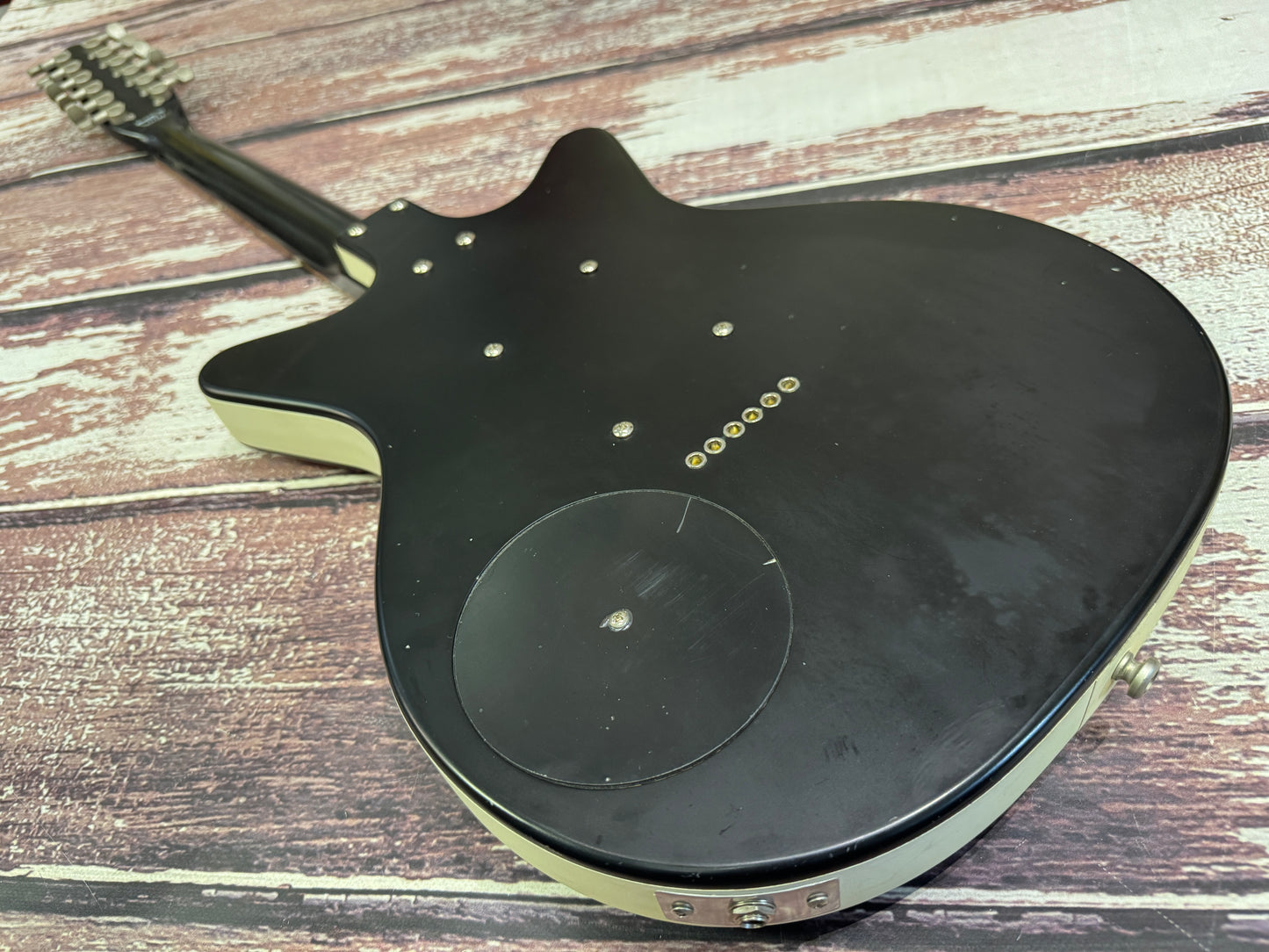 Danelectro DC59 12 string.