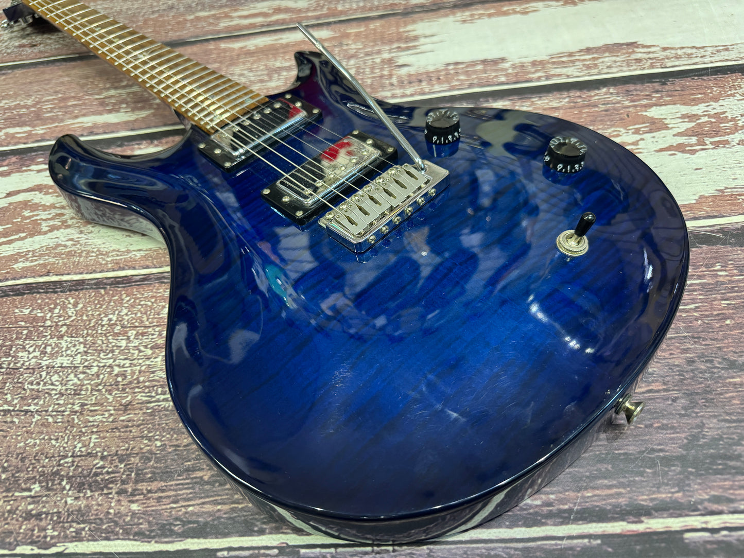 Vintage VRS100 Flame top
