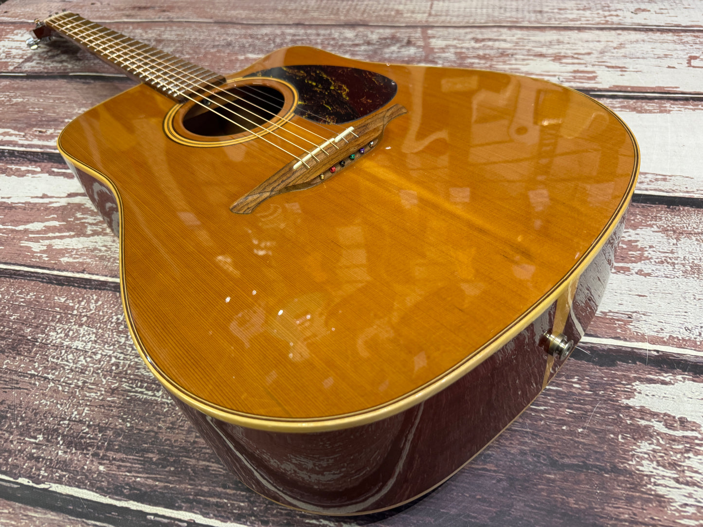 Alhambra Spanish made CW NW1 B. EL electro acoustic. 2002