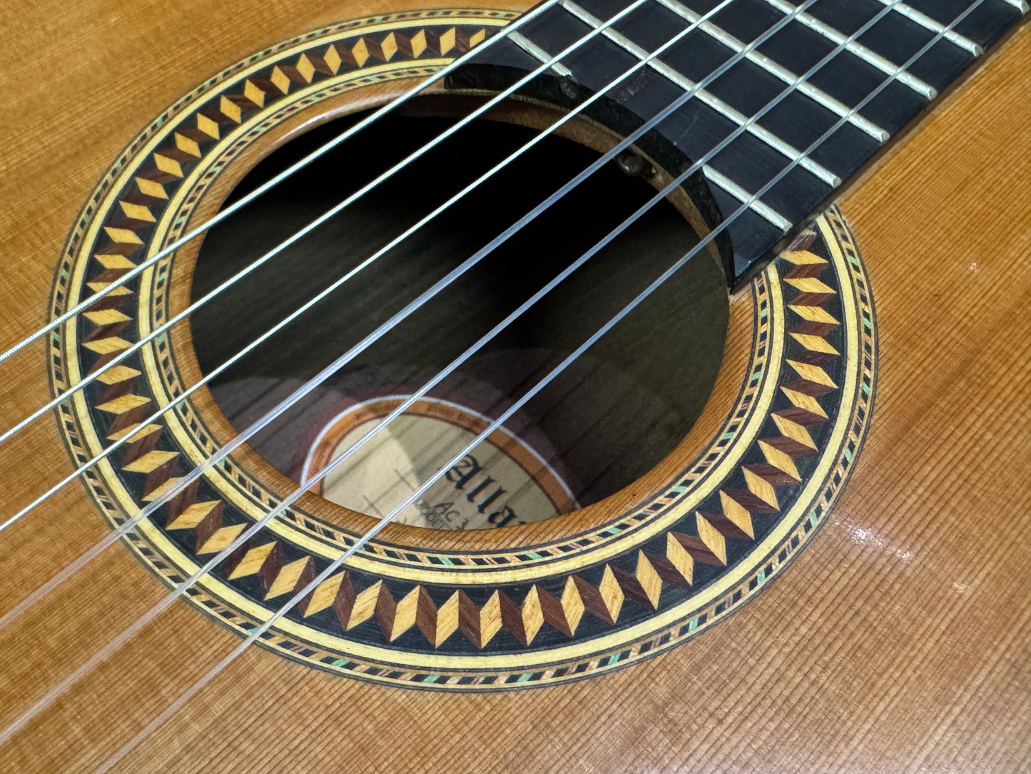 Allan Yulong Guo "Greg Smallman" style lattice Classical AC36