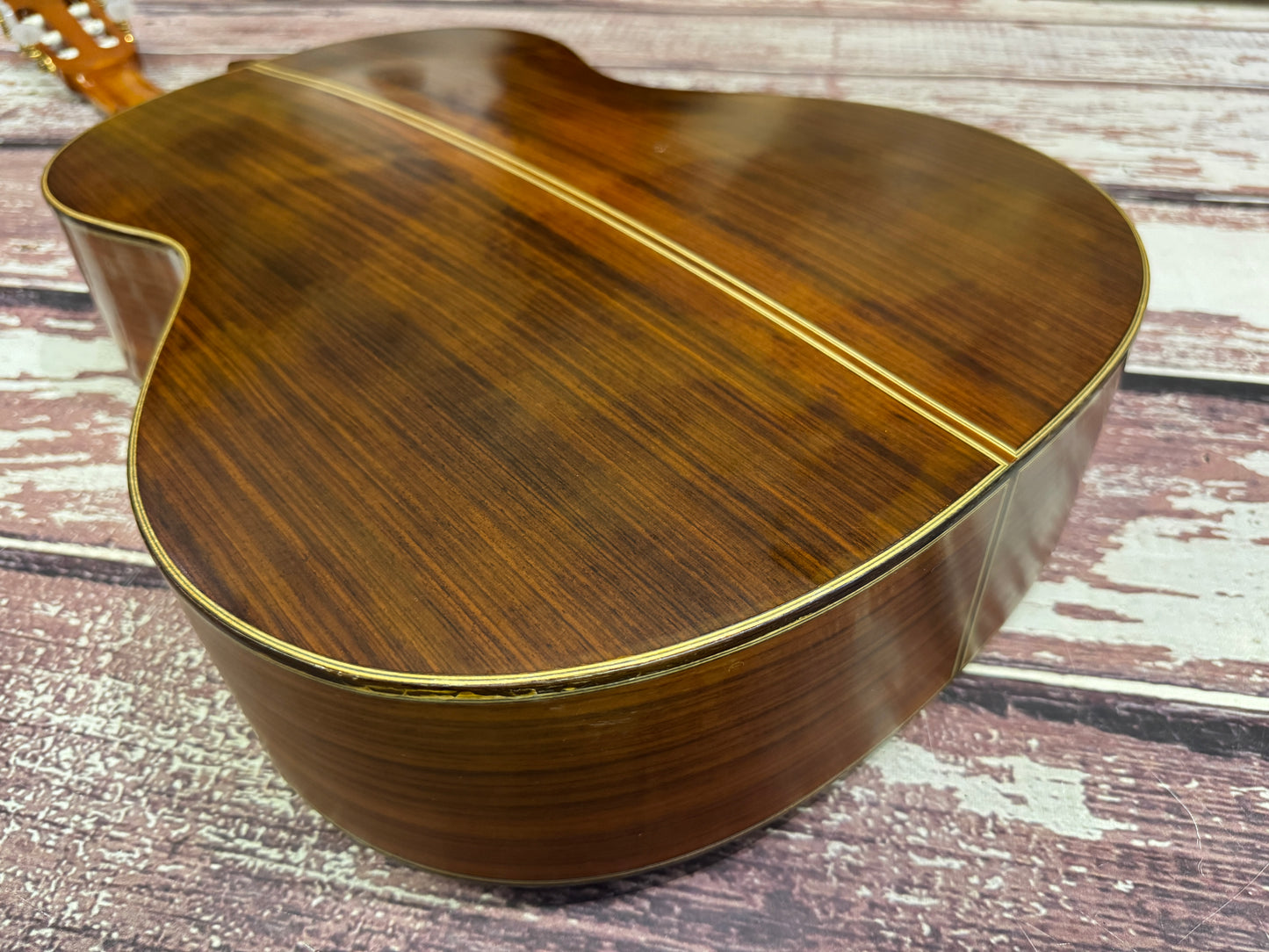 Allan Yulong Guo "Greg Smallman" style lattice Classical AC36