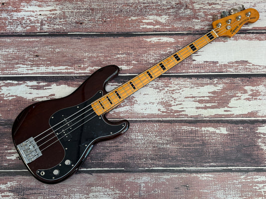Squier Classic Vibe 70's P-Bass Walnut