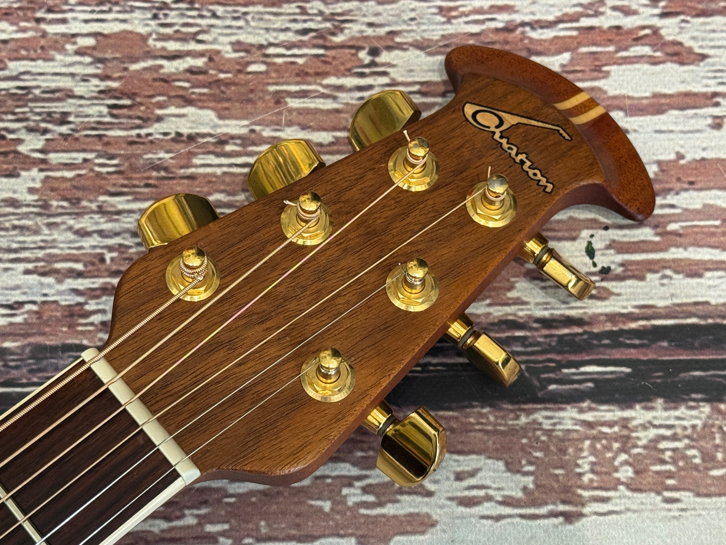 Ovation USA Collectors Series 1998 with Original case