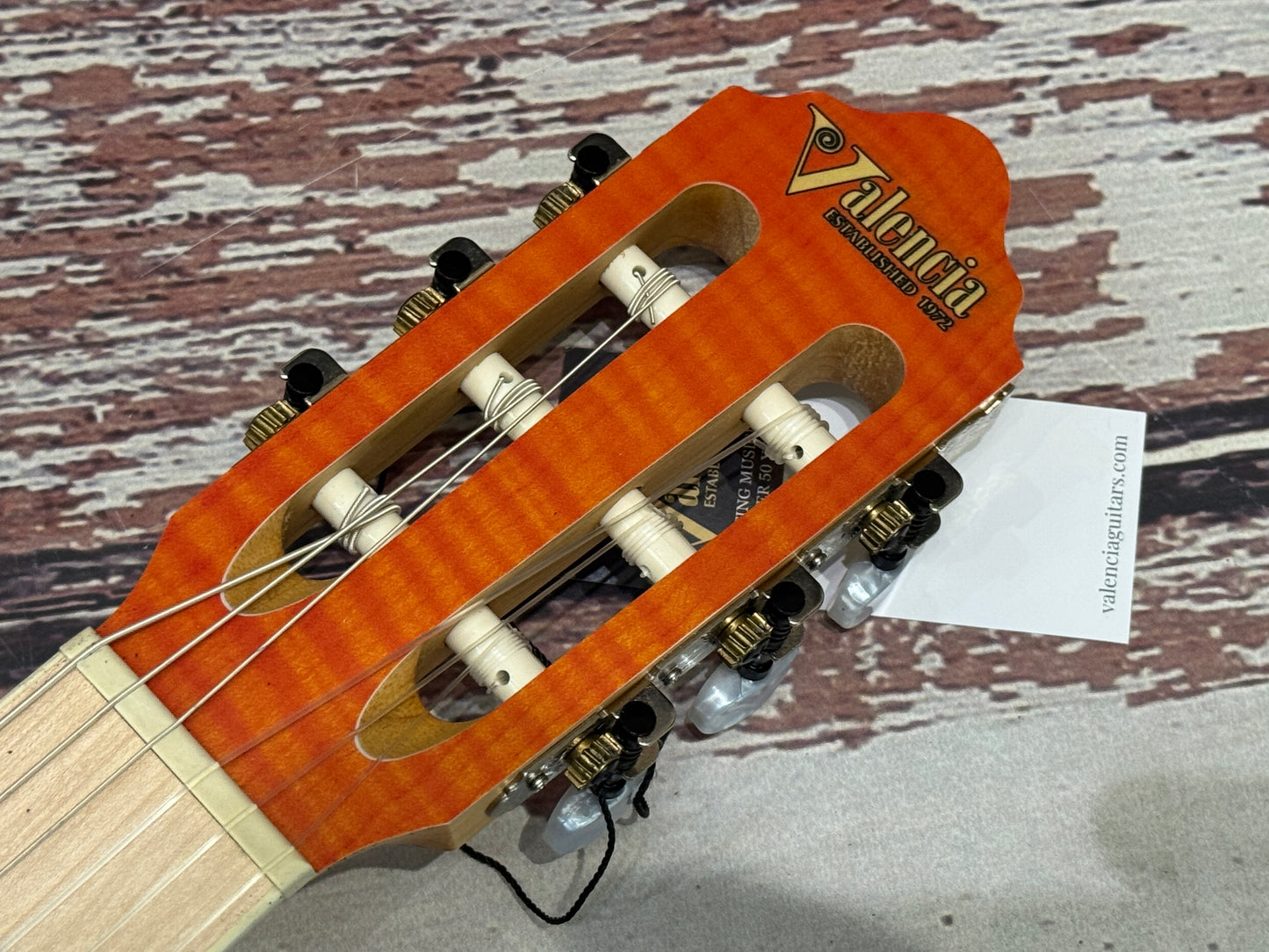 Valencia 4/4 full size classical - Orange