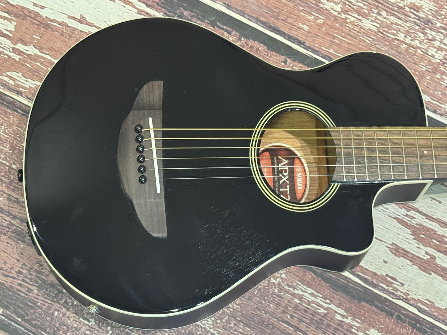 Yamaha APX-T2 Electro travel acoustic