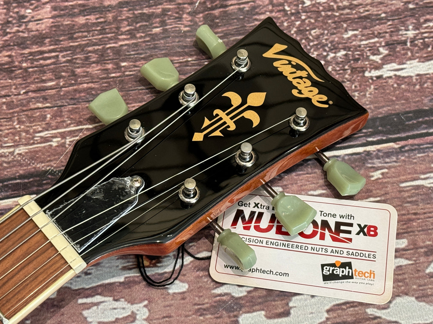 Vintage VS6 (SG) Gloss mahogany RRP £429