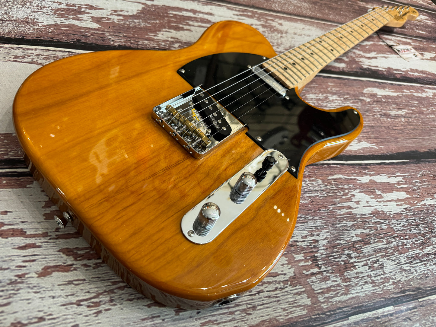 Vintage V52 (Tele) Gloss Butterscotch RRP £449