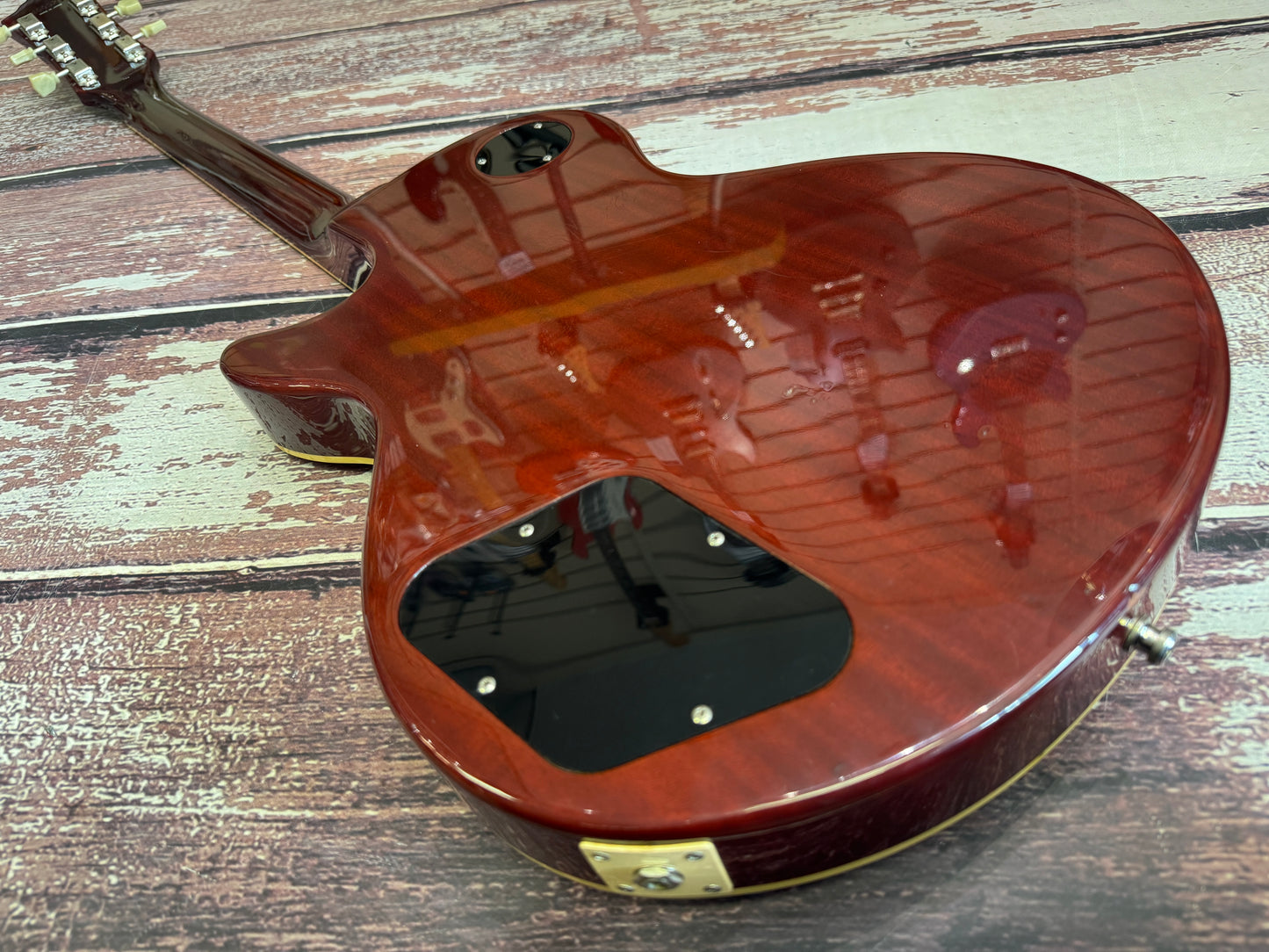 FujiGen Signature STR-1 Les paul 59 - Tanglewood?