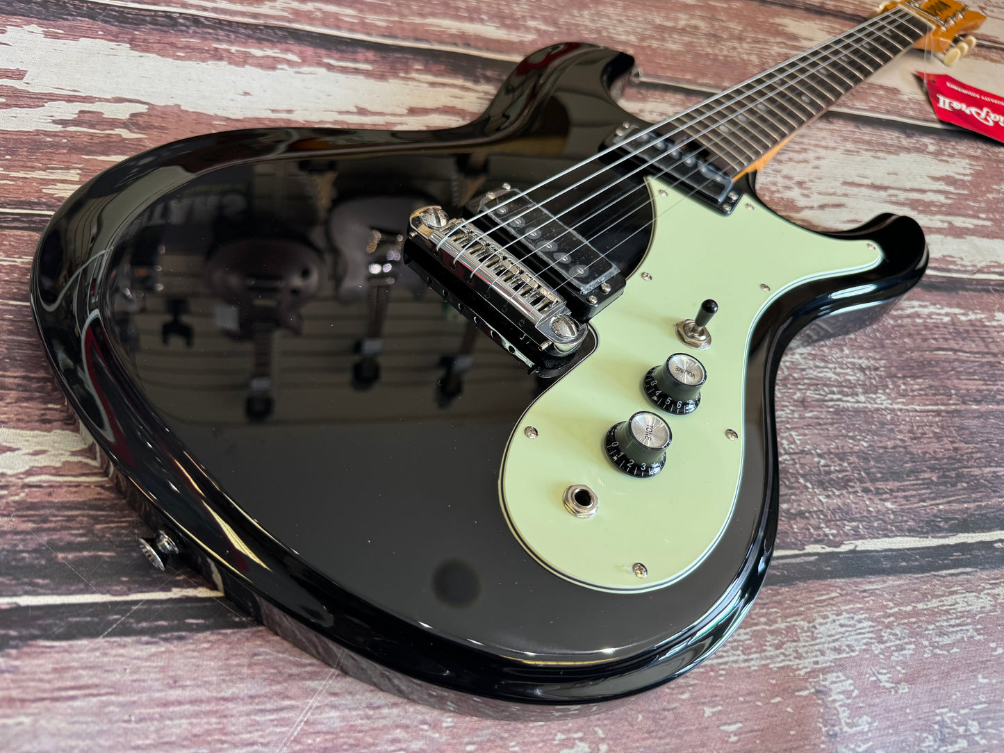 Aria DM206