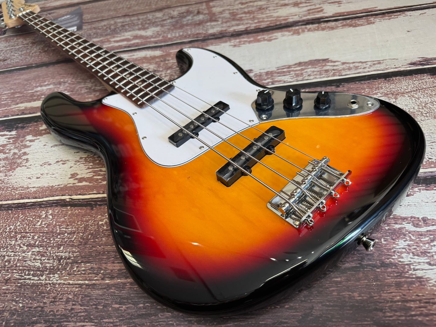 Aria STB-Jazz 3 tone sunburst