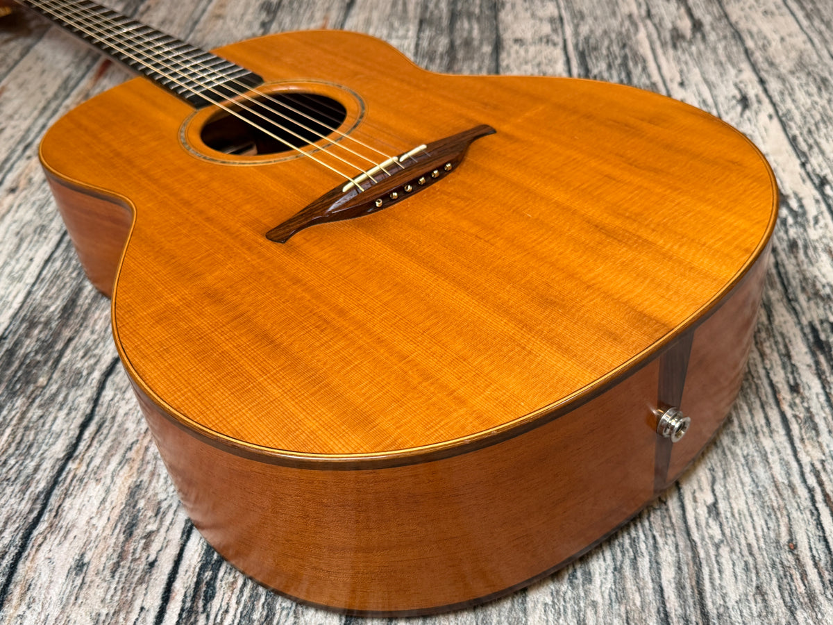 Lowden F12 2002