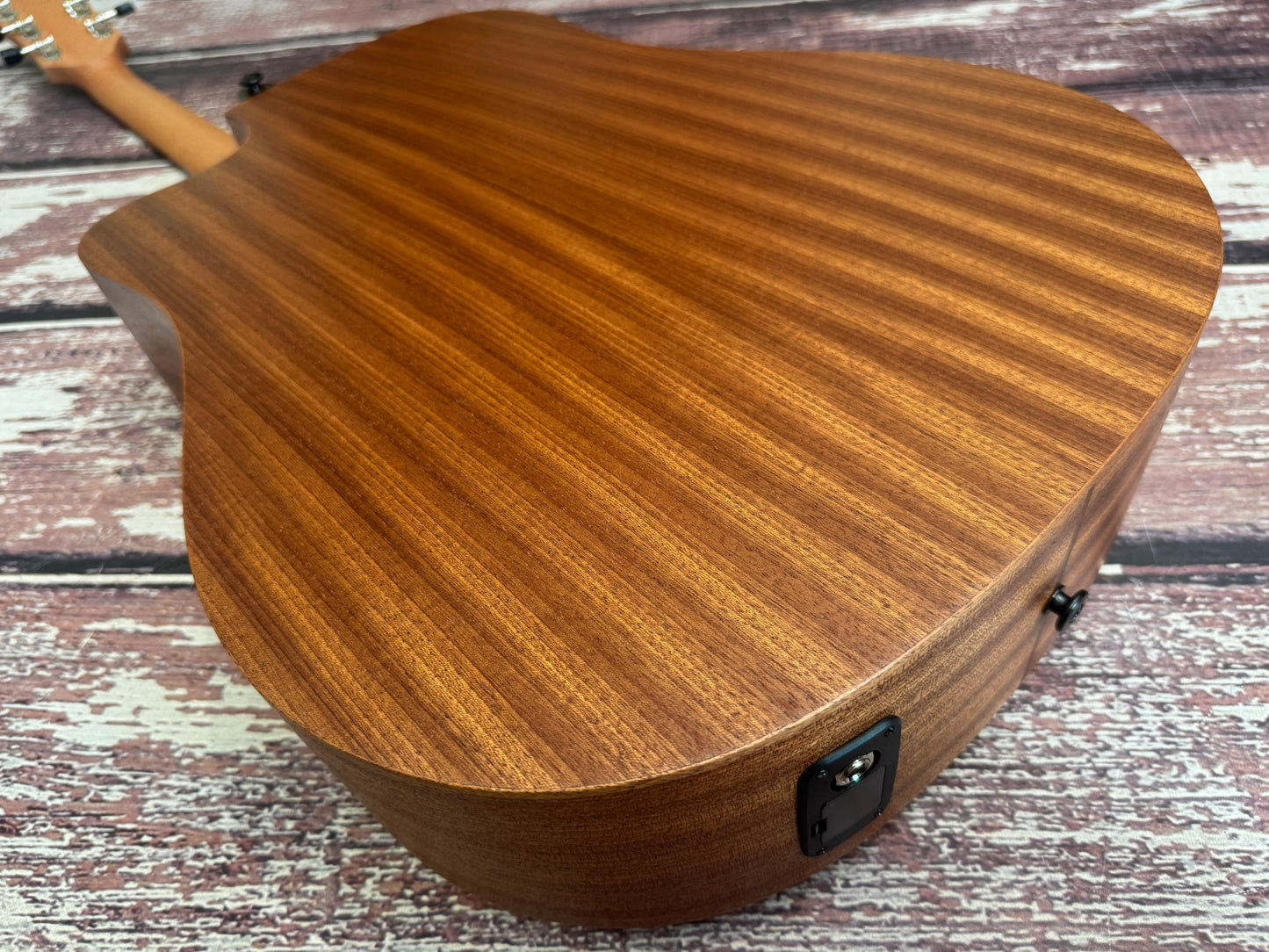 LAG T70-DC Natural - Solid Sitka Spruce top - Cutaway Acoustic