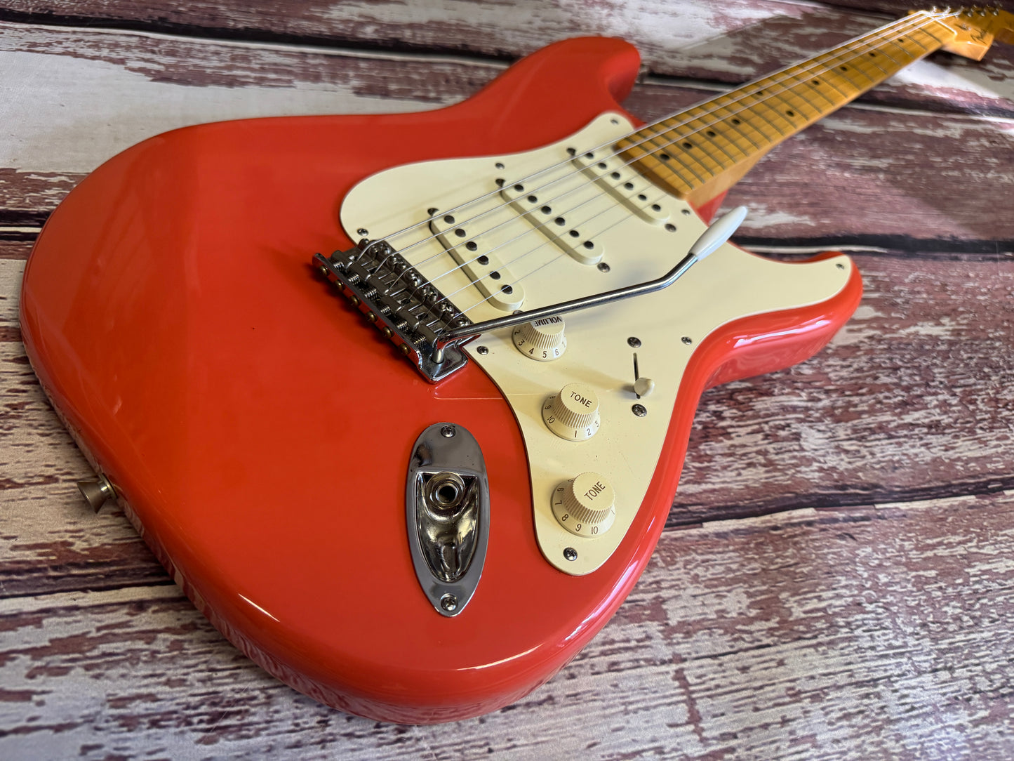 Fender Japanese Hank Marvin Signature Stratocaster 1997 1 of 500 made.