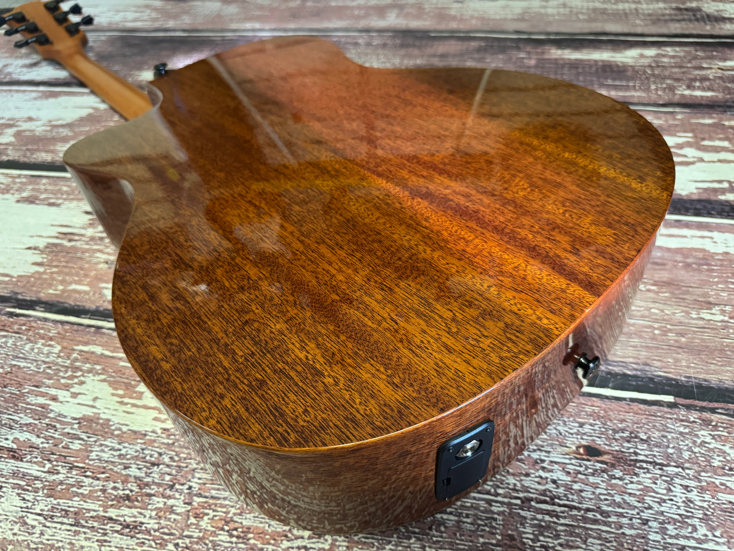 LAG T88 ACE Solid top electro acoustic