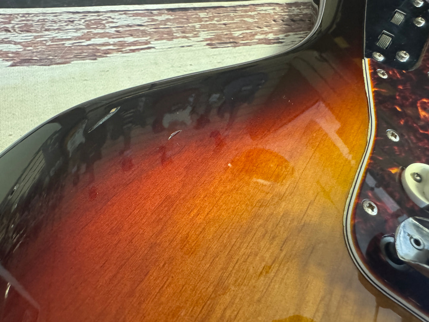 Fender Japan - Jaguar 2000 (66 style)