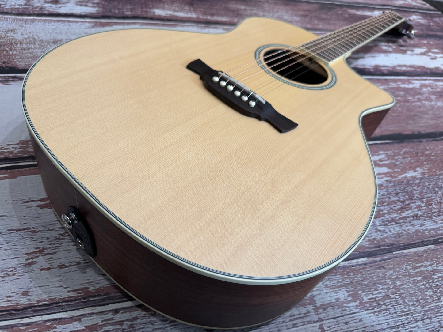 Crafter GAE-6 Natural Electro acoustic