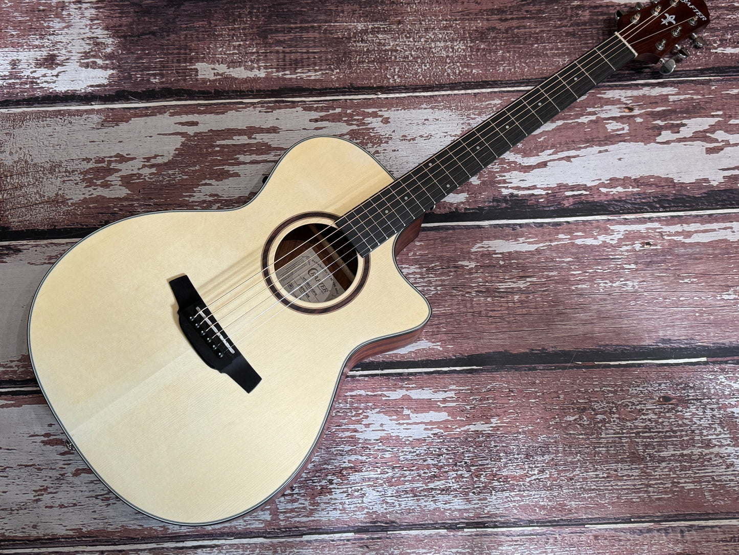 Crafter HT-100 CE Electro Acoustic