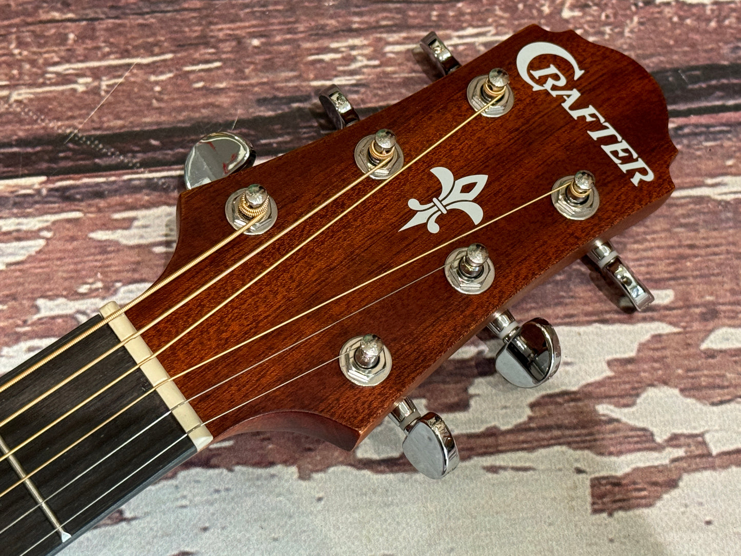 Crafter HT-250 CE Vintage Sunburst Electro Acoustic