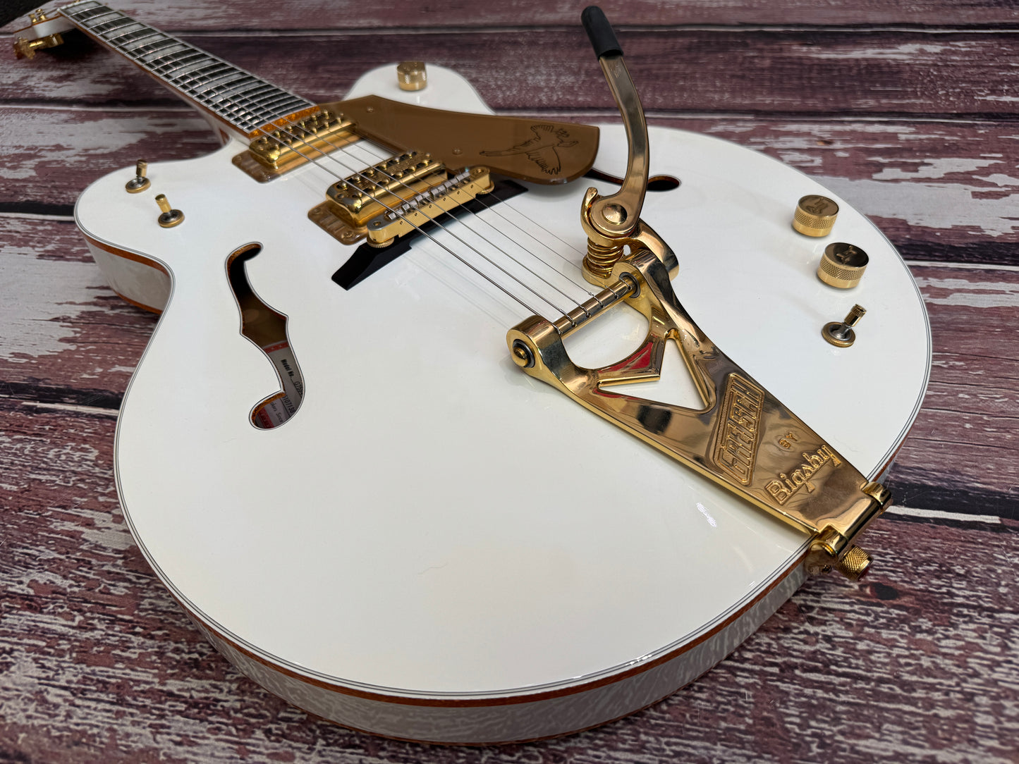 Gretsch G7594 White Falcon 2005
