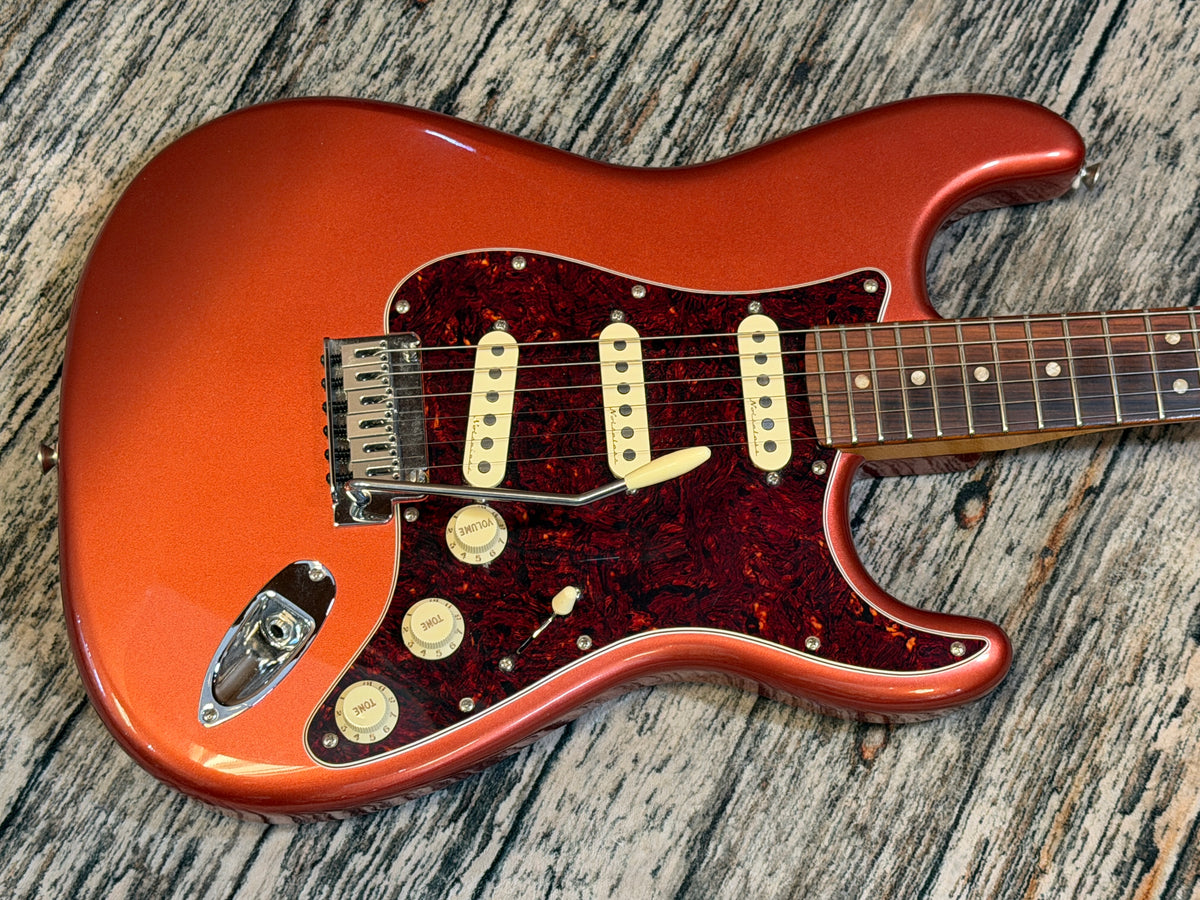 Fender Player Plus Stratocaster - 2022