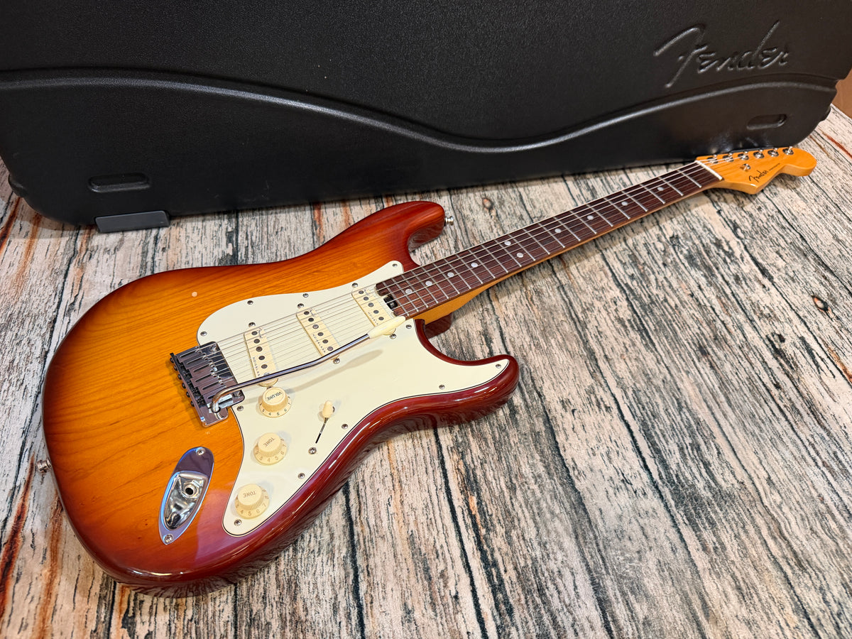 Fender American Elite Stratocaster - Tobacco Sunburst