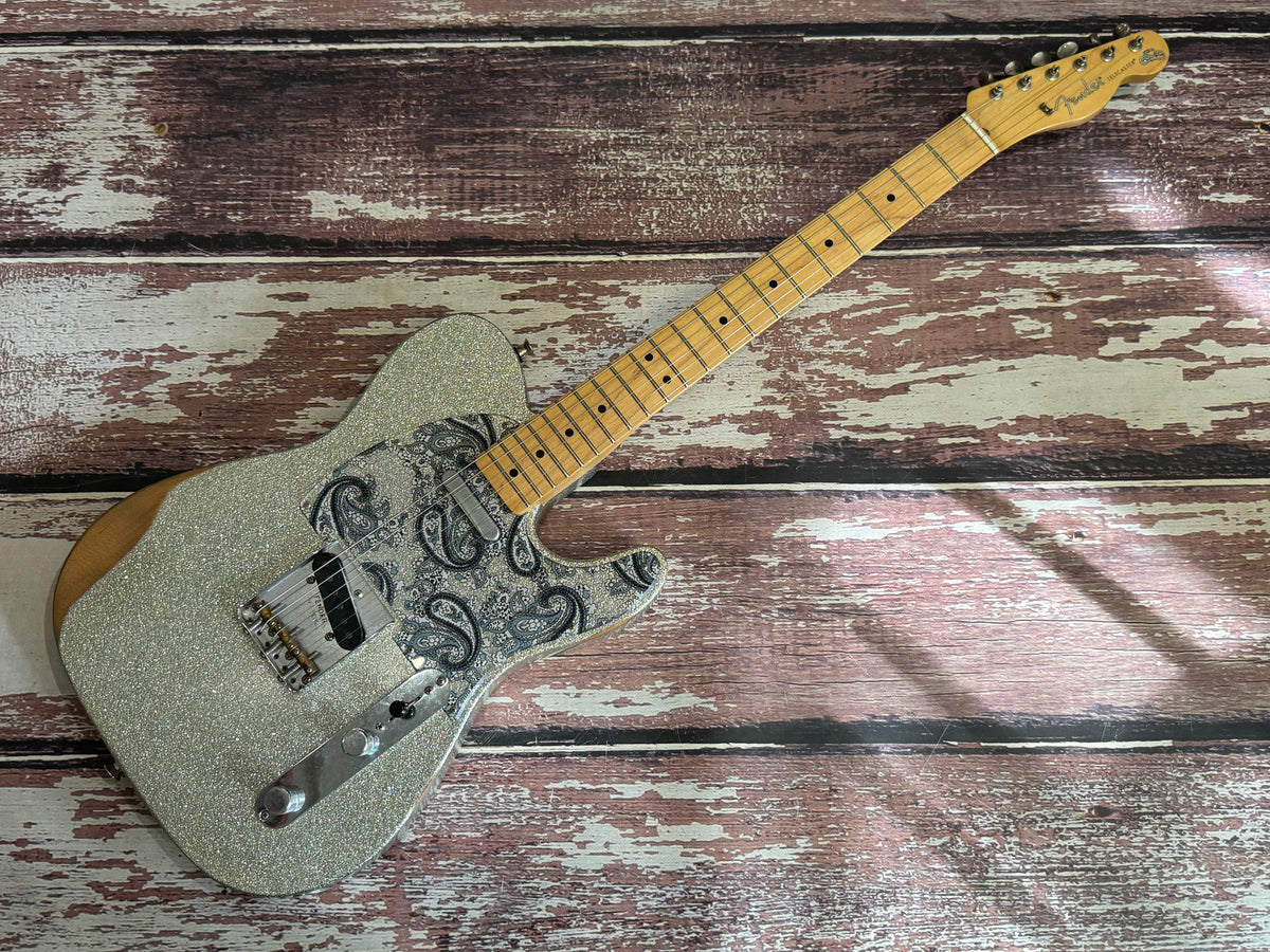 Fender Brad Paisley Roadworn Silver Sparkle Telecaster - Ultra light