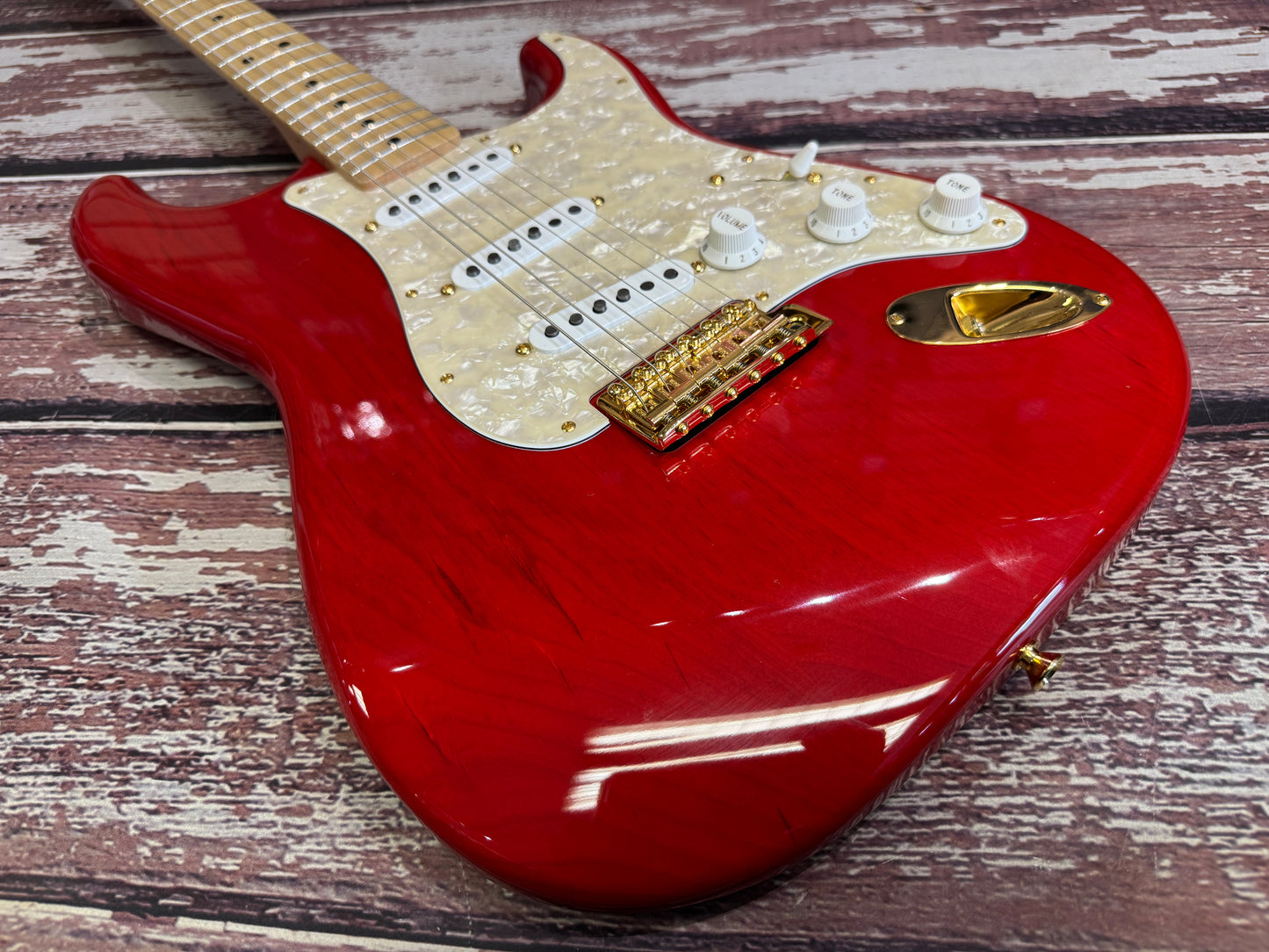 Fender Scandal Mami signature 2017 Stratocaster - Mint & Rare!