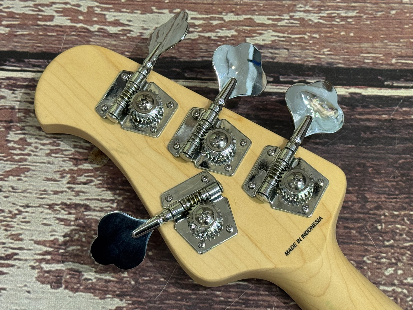 Sterling SUB series Stingray active 4 string - As new!