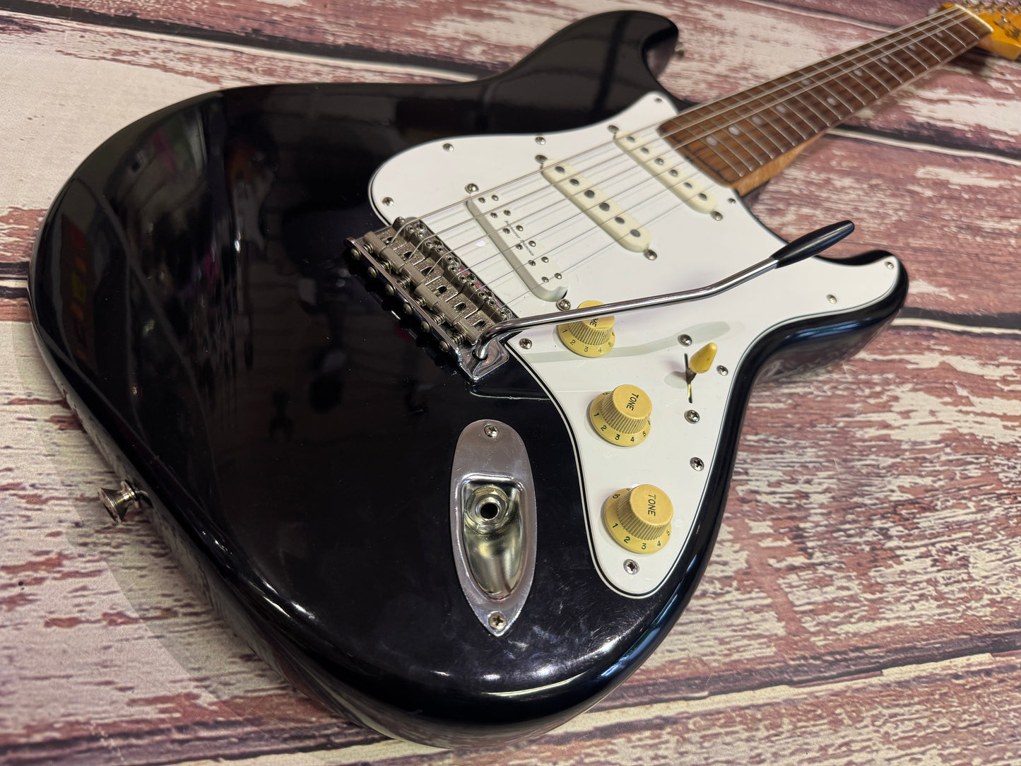 Tokai Japan 1984 Goldstar sound "Strat" - Modified