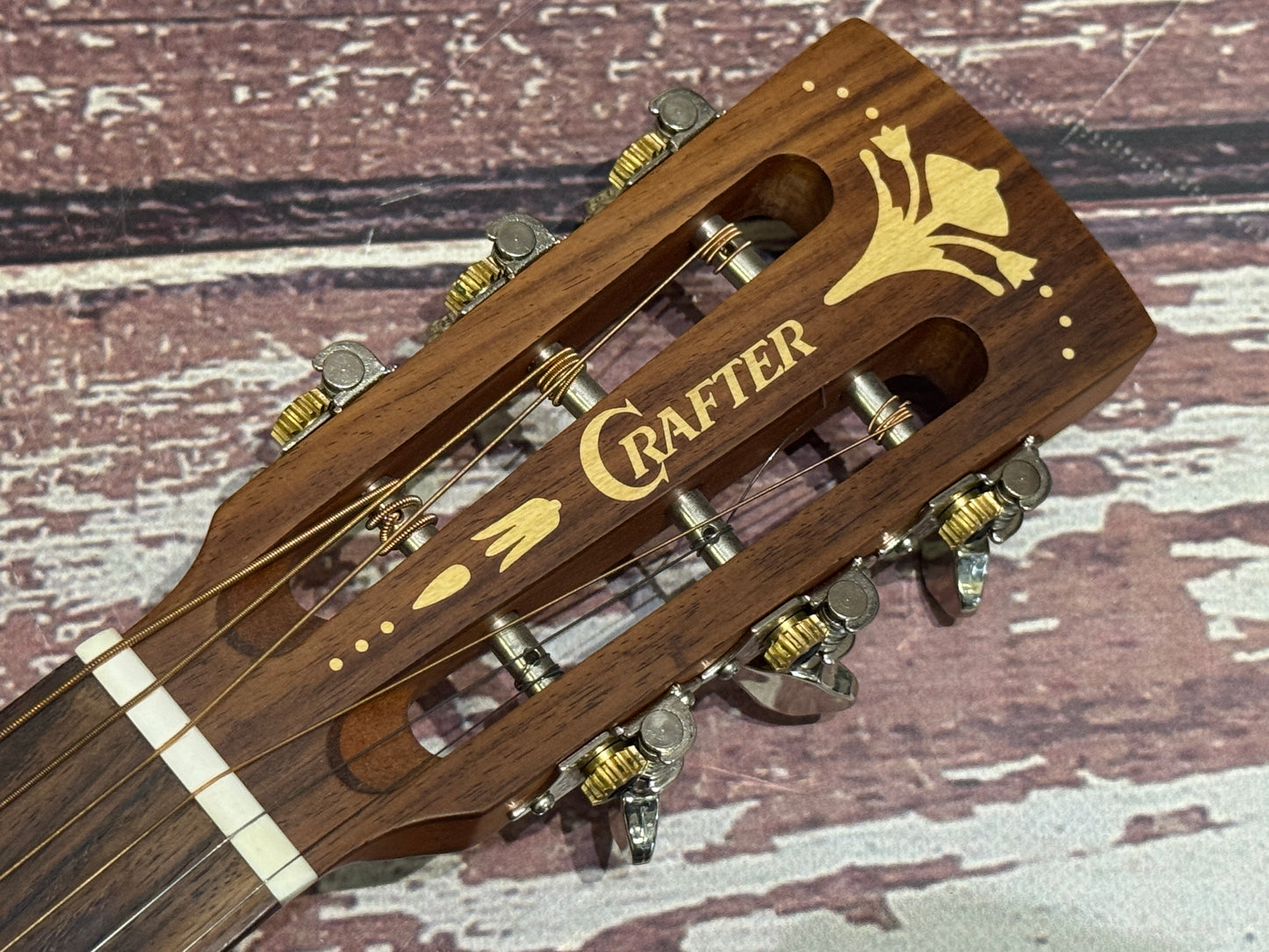 Crafter Mino deluxe travel electro acoustic guitar