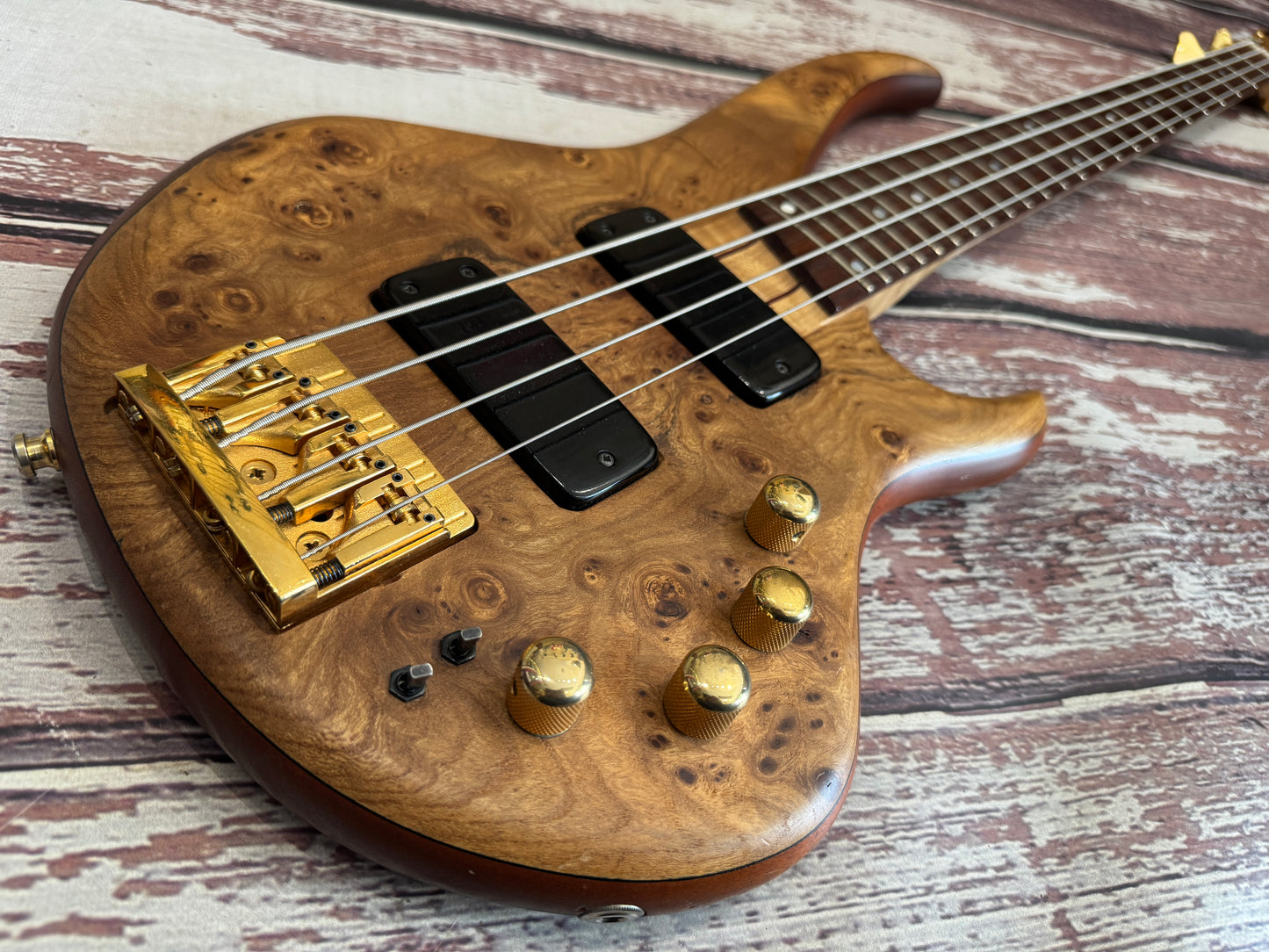 Graham Pollard "Swallow" exotic active luthier made bass