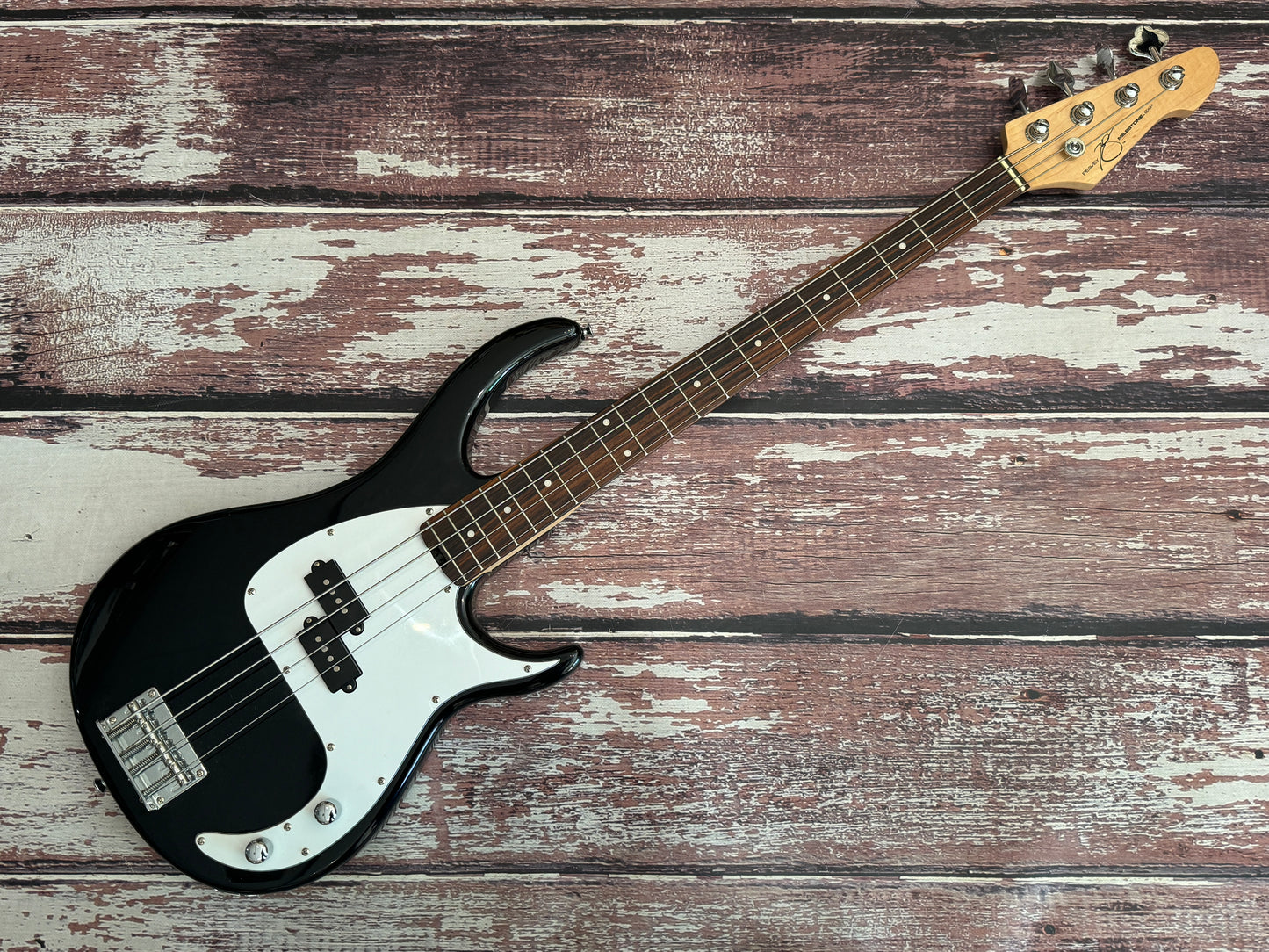 Peavey Milestone Bass