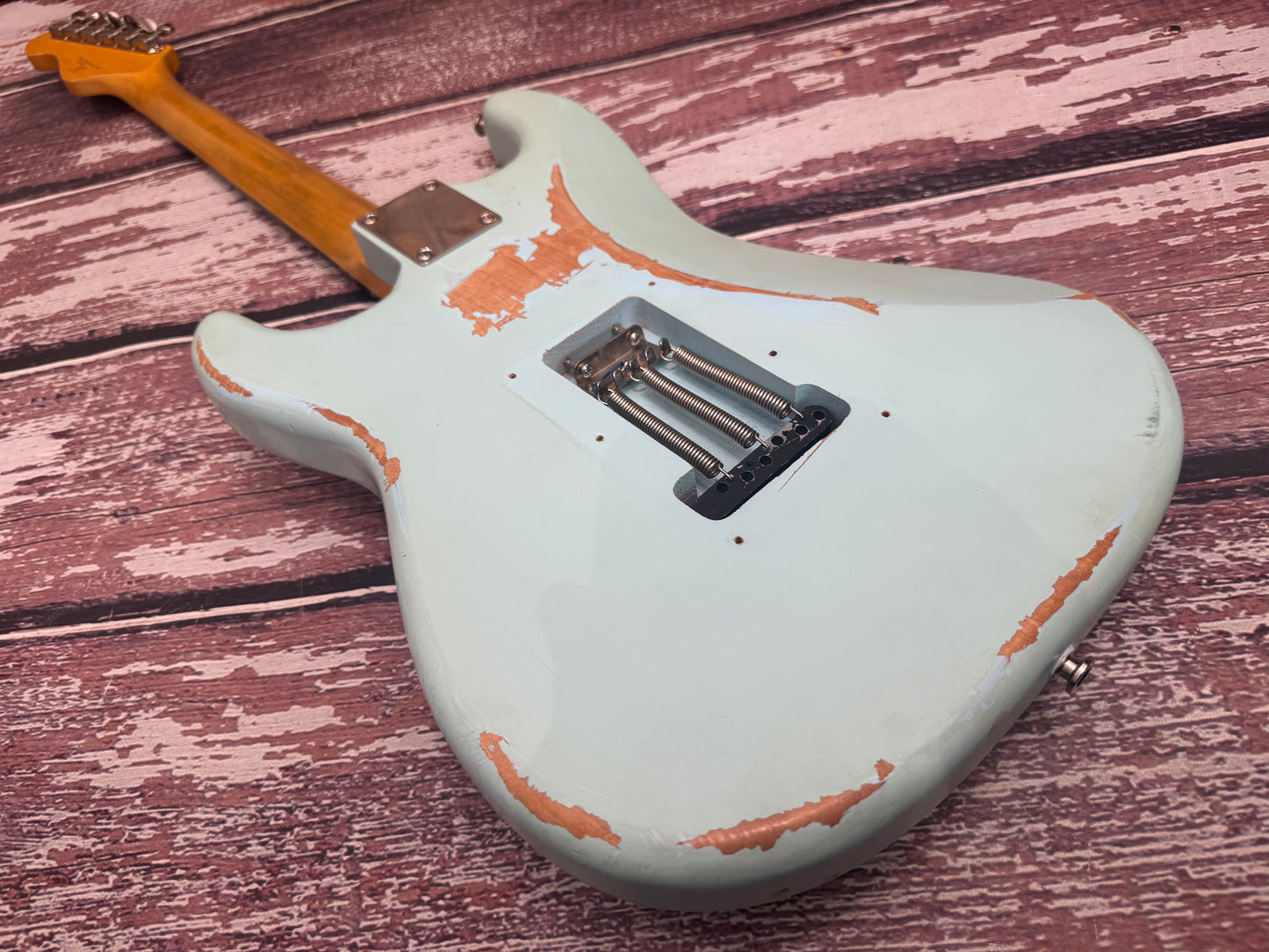 Vintage Icon V6 relic