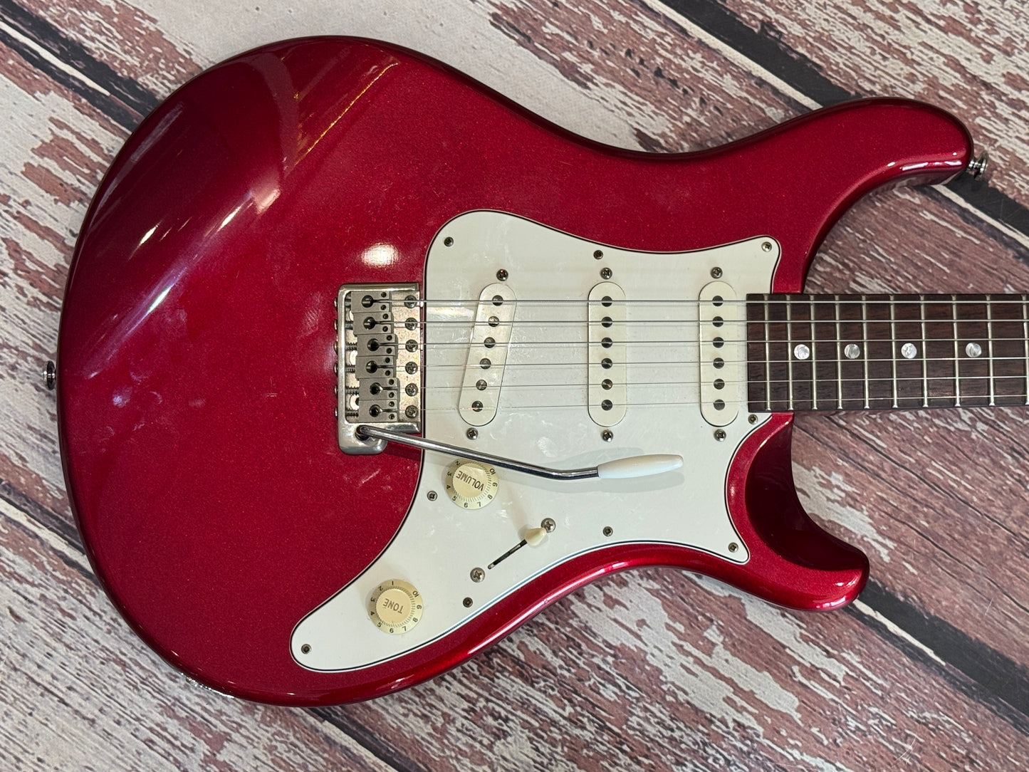 PRS SE EG 2004 candy apple red. S/S/S