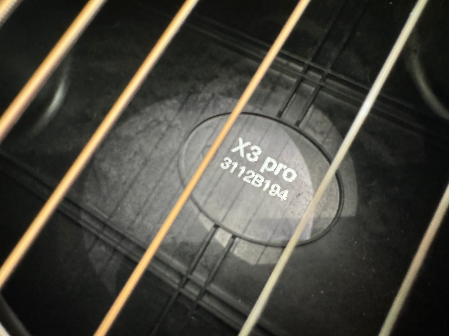 Enya X3 Pro Carbon electro with FX and padded bag.