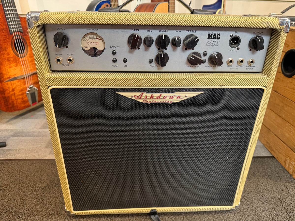 Ashdown MAG250 tweed bass combo COLLECTION ONLY