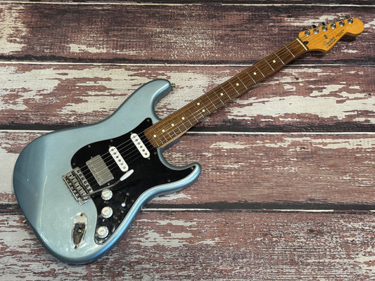 Fender Stanard HSS Stratocaster (Mexico) Bare Knuckle set!