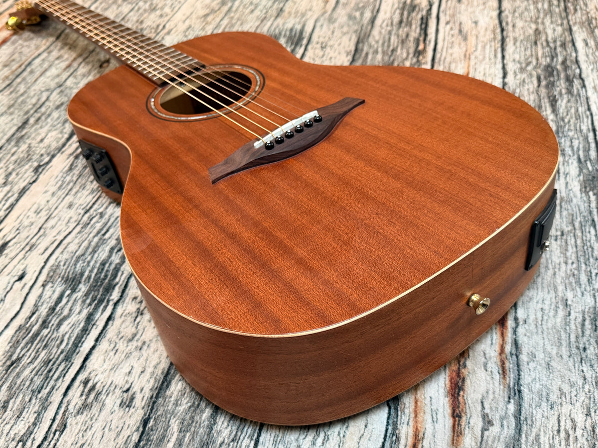 Vintage VE800M Electro Acoustic