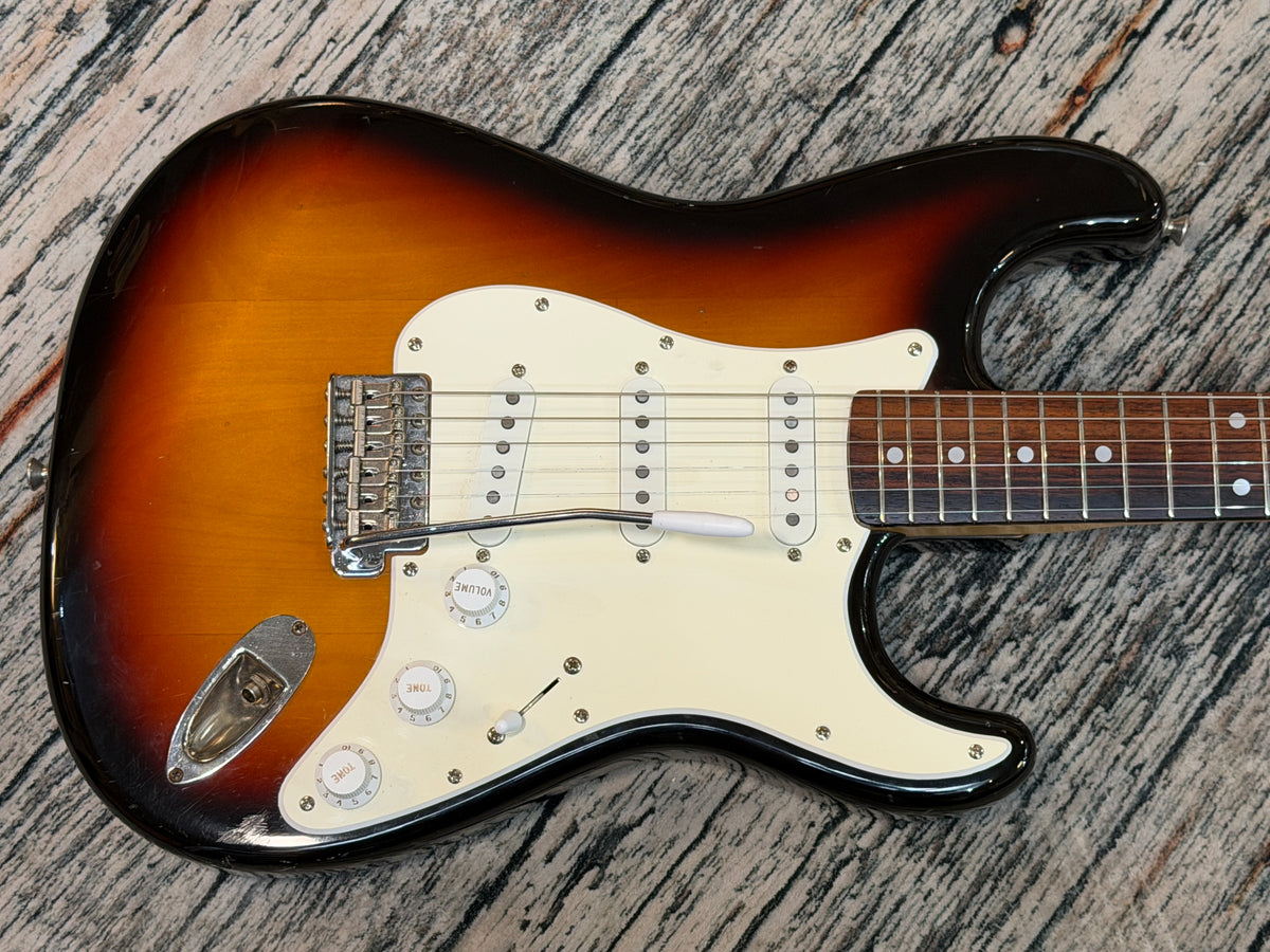 Squier Silver Series Stratocaster - Please read!