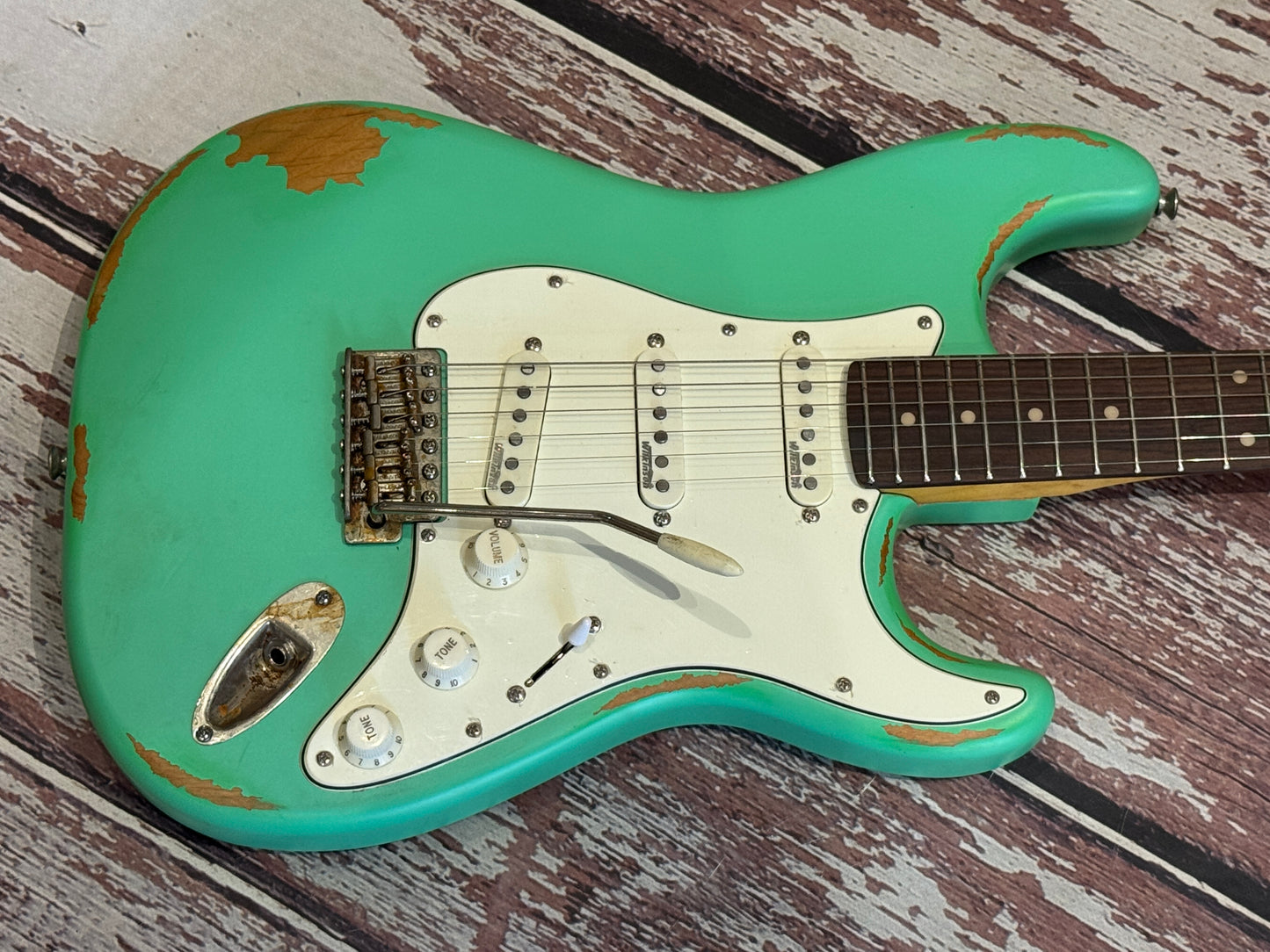 Vintage V6 Icon Relic - Ventura Green